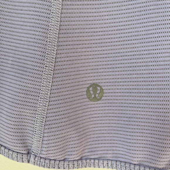Lululemon iliac workout top - Picture 3 of 3
